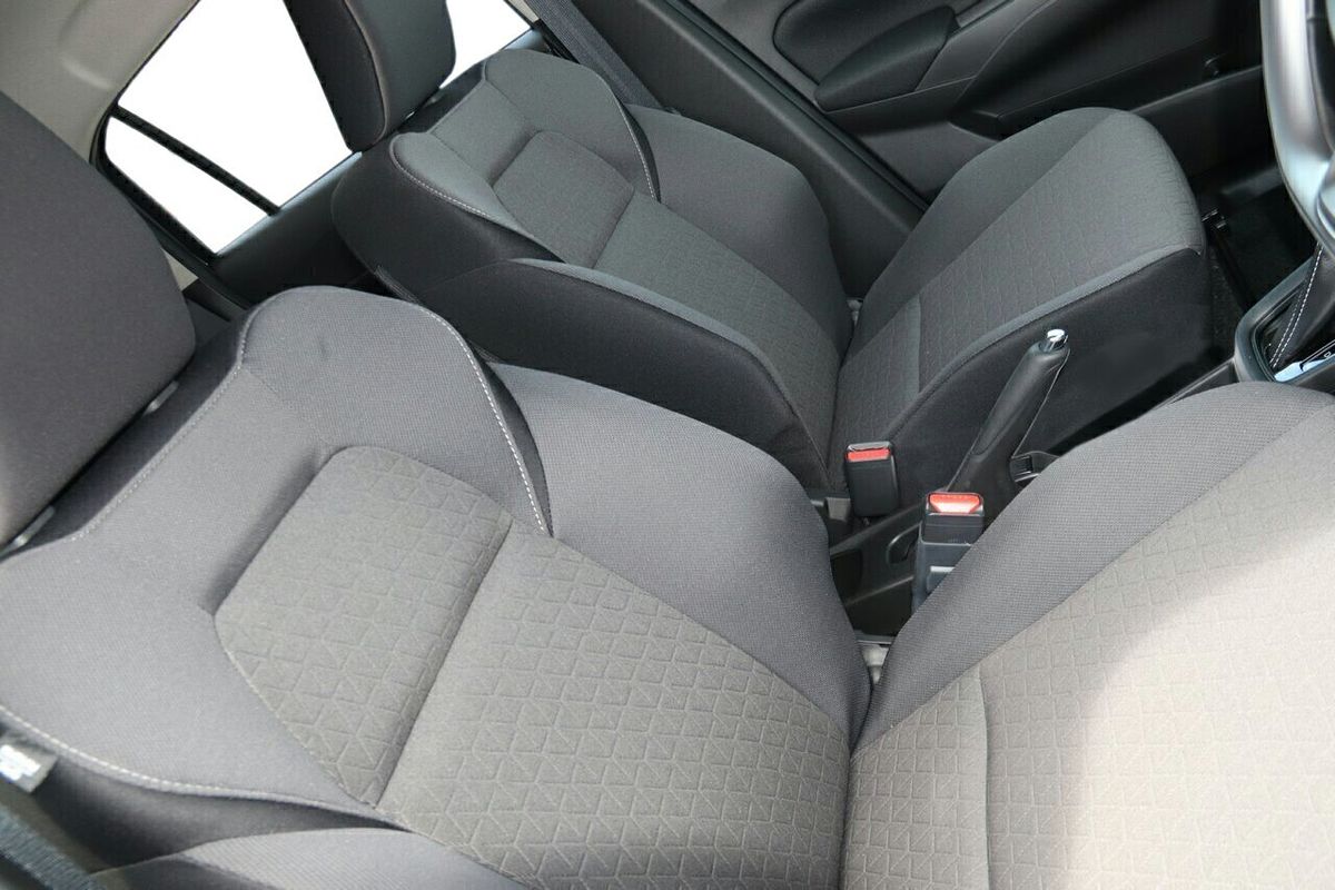 2024 Suzuki Swift Hybrid Plus UZ