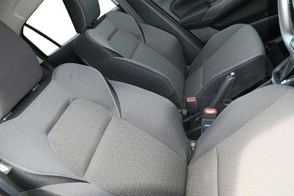 2024 Suzuki Swift Hybrid Plus UZ