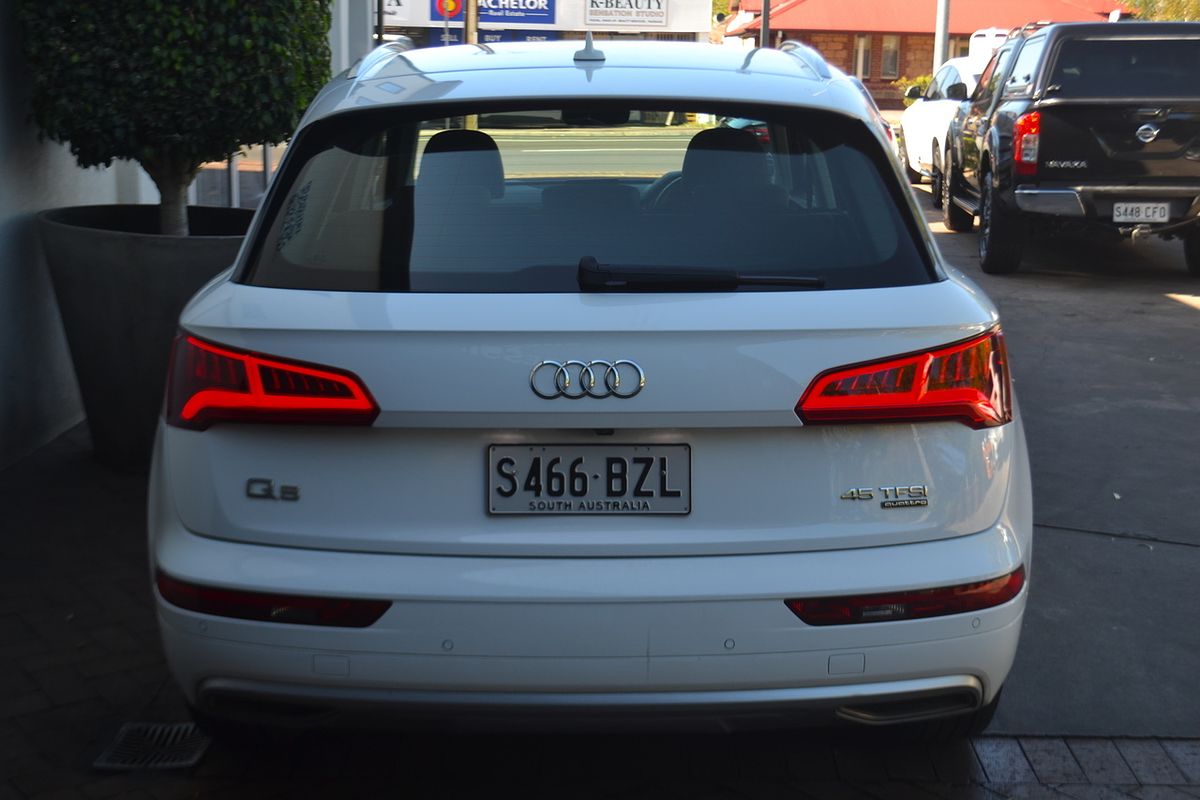 2018 Audi Q5 45 TFSI design FY