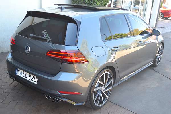 2018 Volkswagen Golf R 7.5