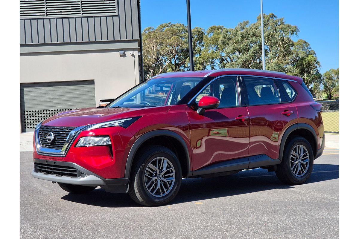 2023 Nissan X-TRAIL ST T33