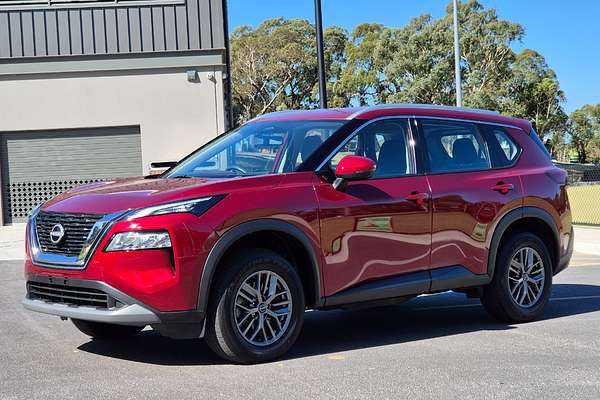 2023 Nissan X-TRAIL ST T33