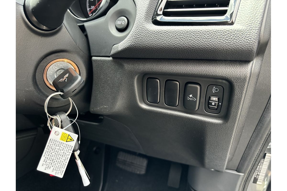 2024 Mitsubishi ASX GS XD