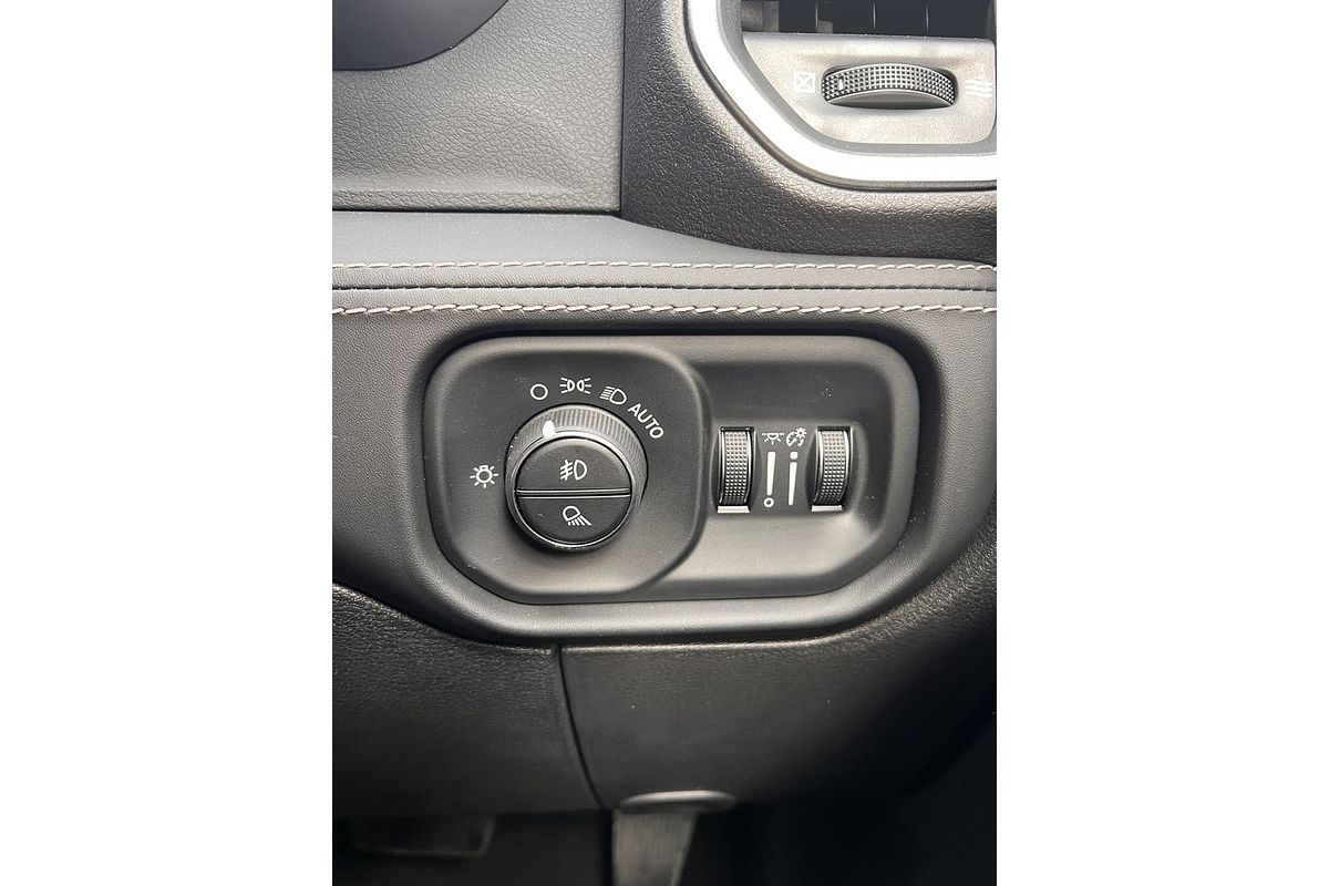 2024 RAM 2500 Laramie DJ 4X4