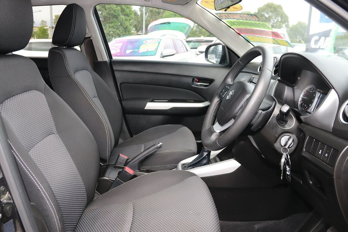 2017 Suzuki Vitara RT-S LY