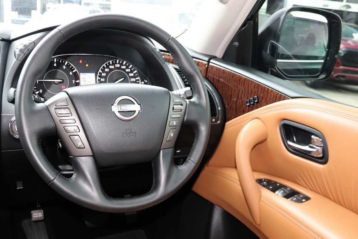 2023 Nissan Patrol Ti-L Y62