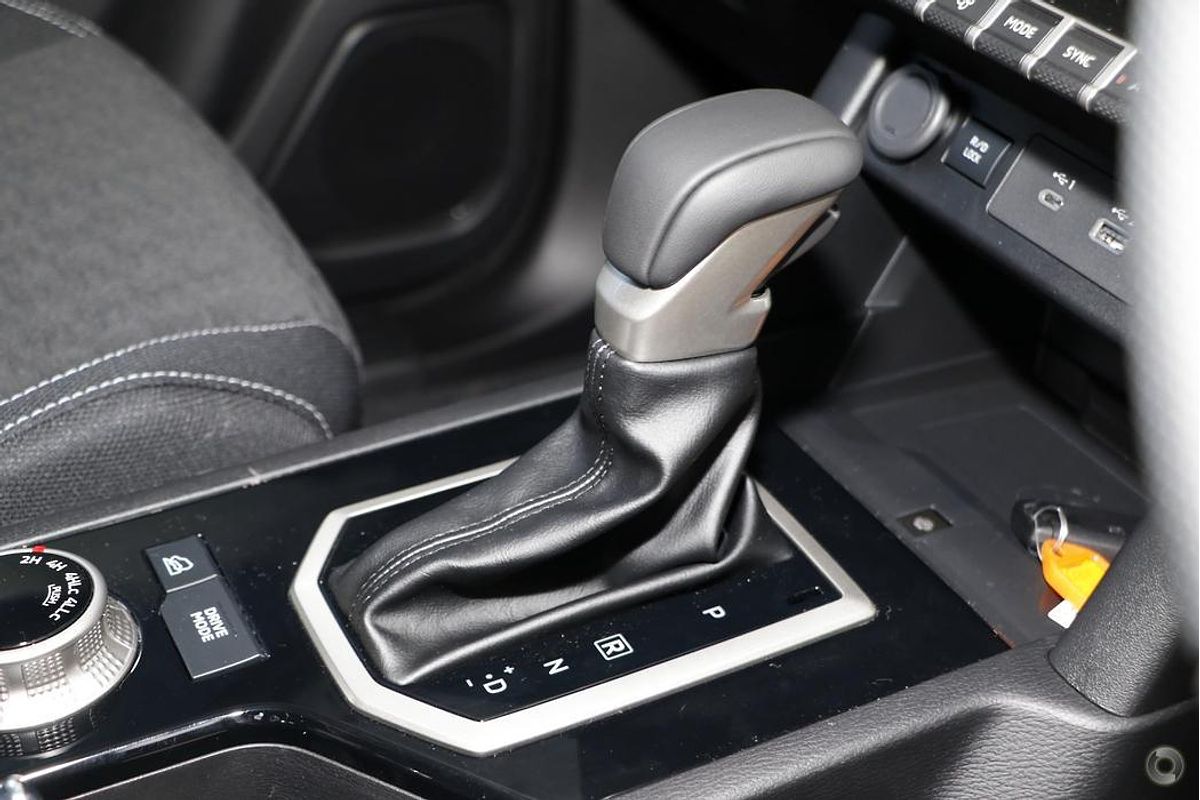 2024 Mitsubishi Triton GLS MV 4X4