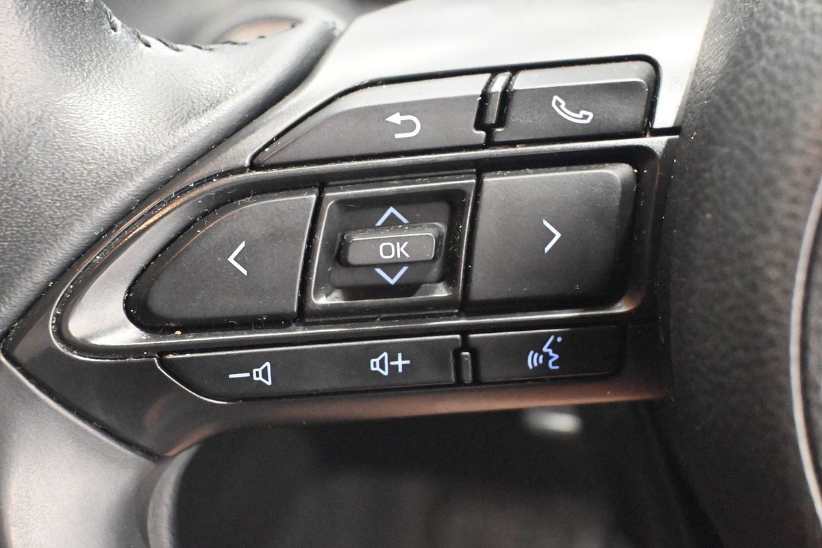 2021 Toyota Yaris Hybrid zr 3L45760C0