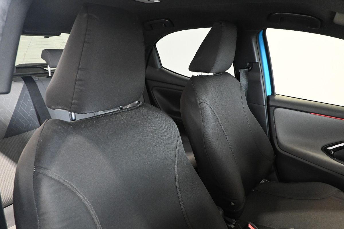 2021 Toyota Yaris Hybrid zr 3L45760C0