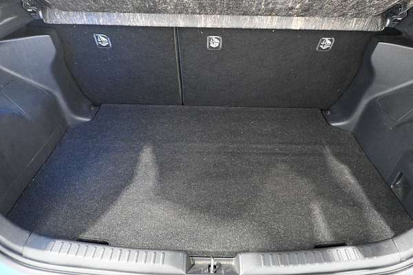 2021 Toyota Yaris Hybrid zr 3L45760C0