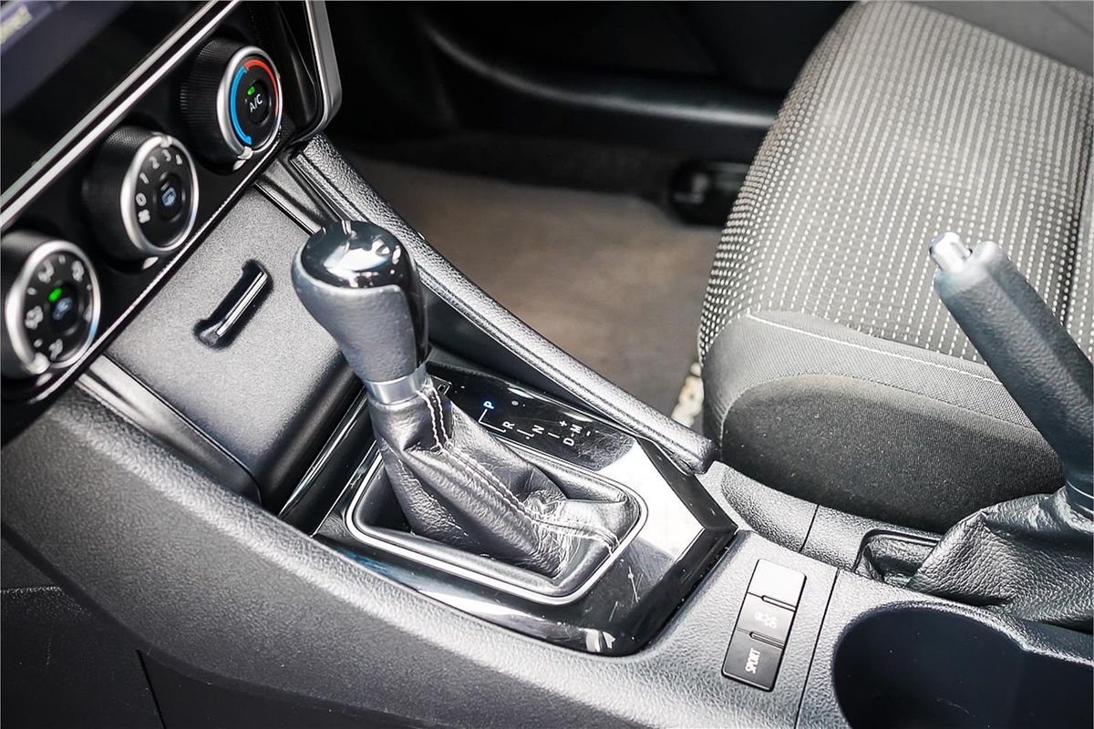 2018 Toyota Corolla Ascent Sport ZRE182R