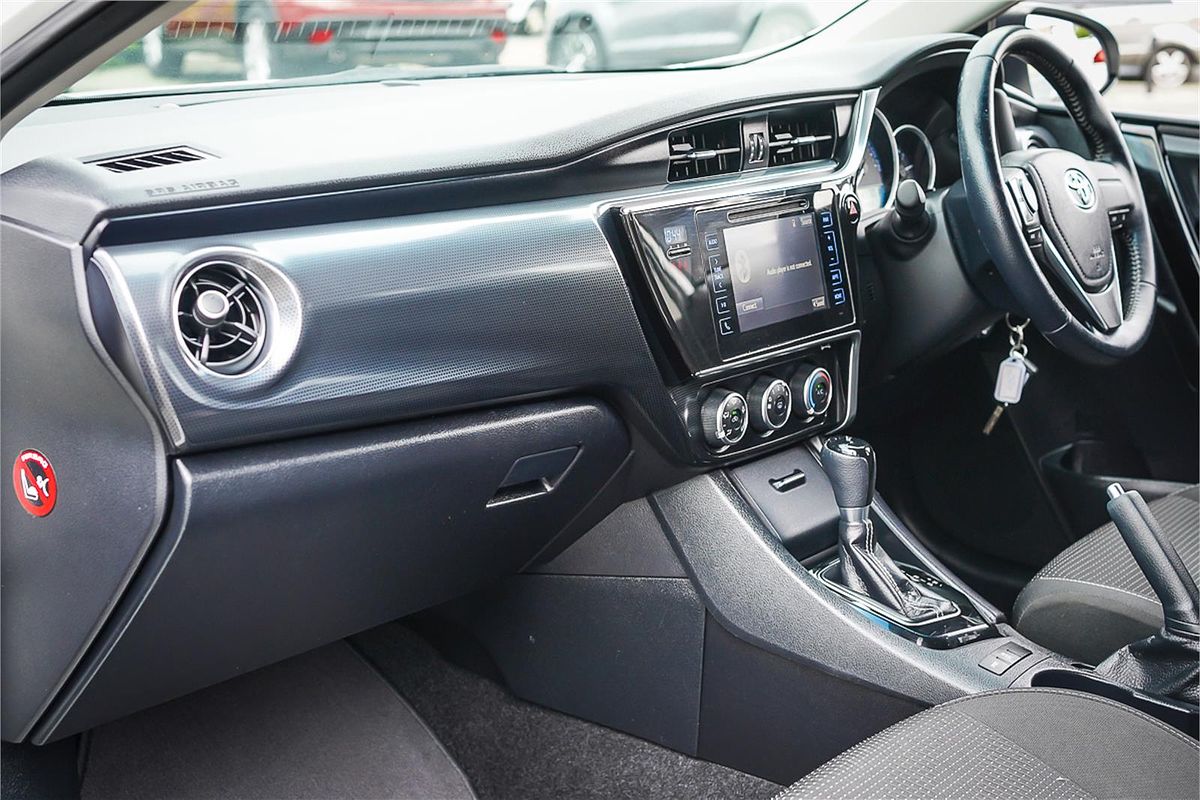 2018 Toyota Corolla Ascent Sport ZRE182R