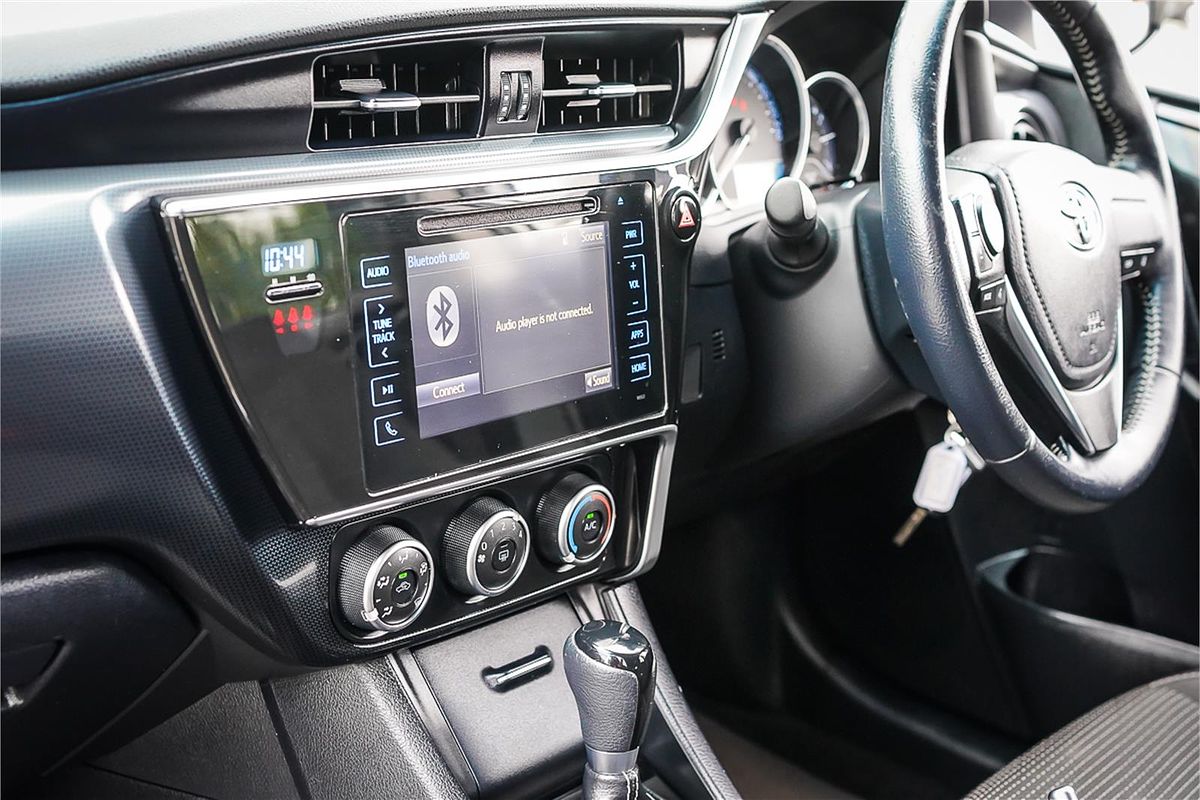 2018 Toyota Corolla Ascent Sport ZRE182R