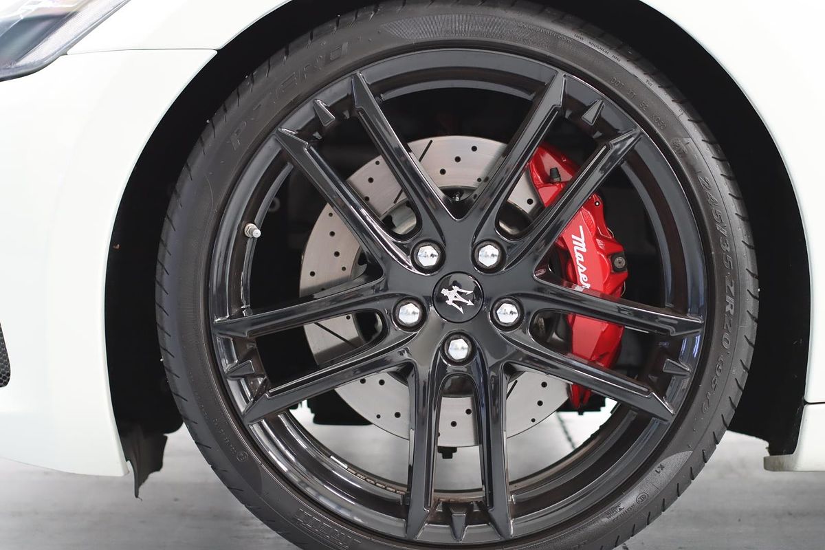 2018 Maserati GranTurismo MC M145