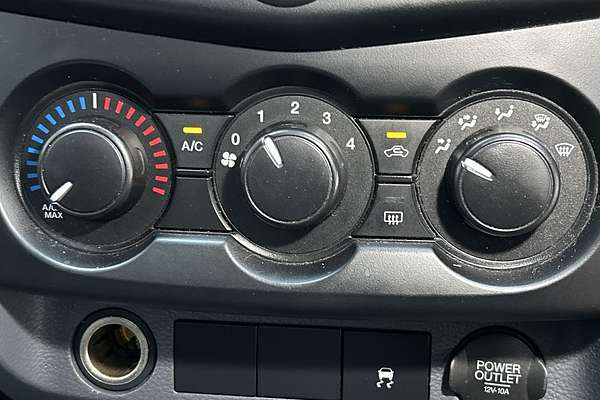2013 Mazda BT-50 XT UP Rear Wheel Drive