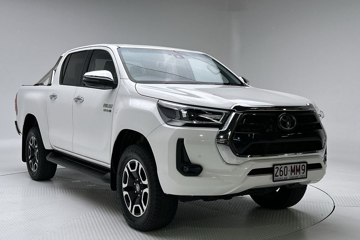 2022 Toyota Hilux SR5 GUN126R 4X4