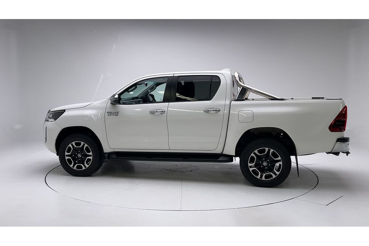 2022 Toyota Hilux SR5 GUN126R 4X4