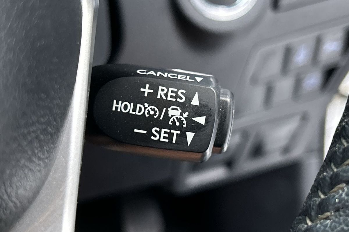 2022 Toyota Hilux SR5 GUN126R 4X4