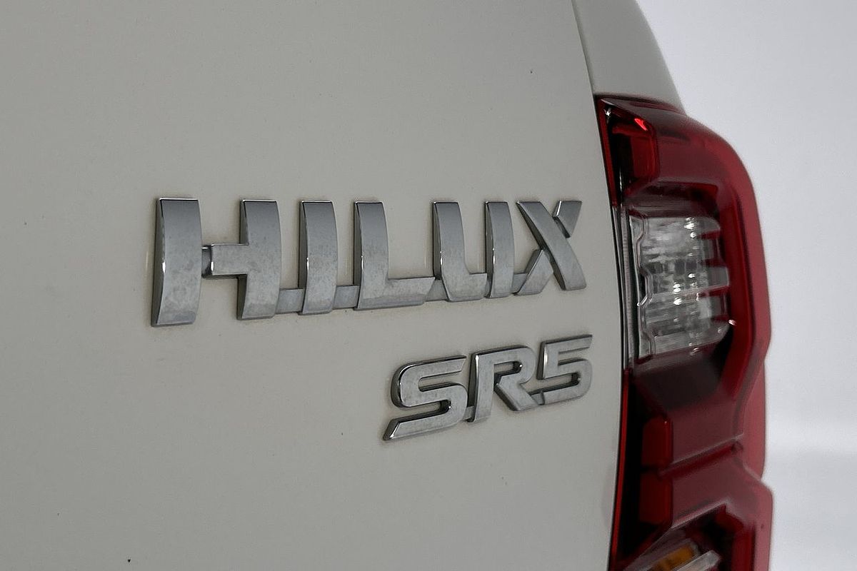 2022 Toyota Hilux SR5 GUN126R 4X4