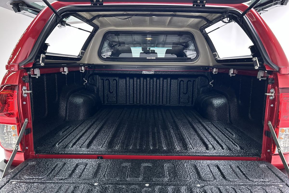 2019 Toyota Hilux SR5 GUN126R 4X4