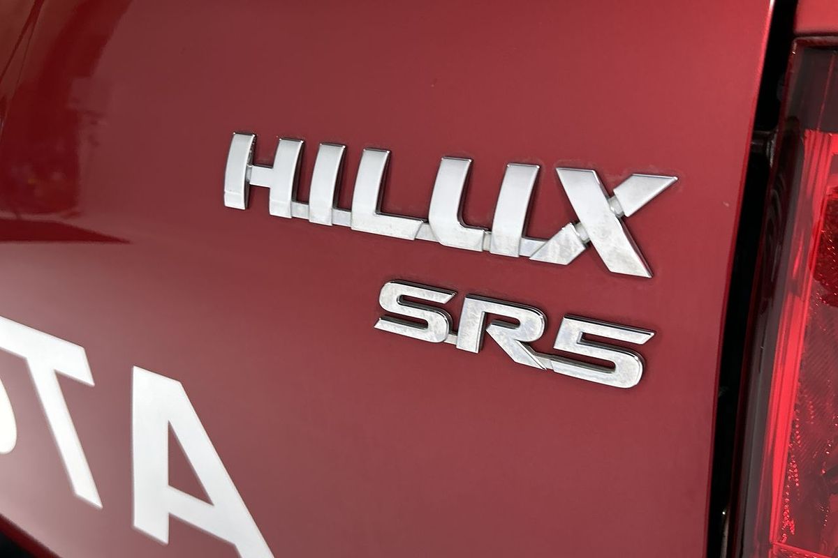 2019 Toyota Hilux SR5 GUN126R 4X4