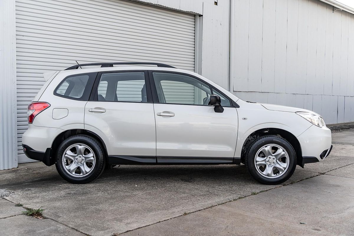 2014 Subaru Forester 2.5i S4