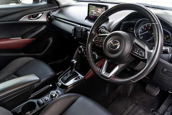 2017 Mazda CX-3 sTouring DK