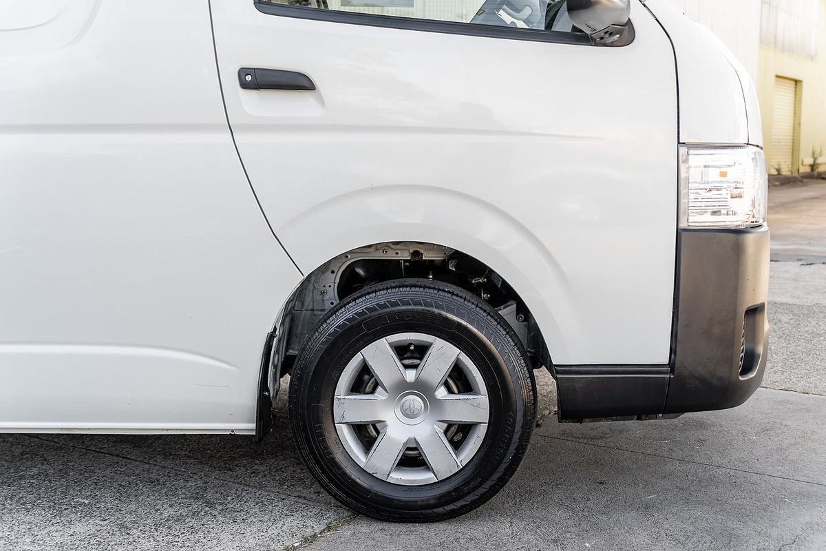 2018 Toyota Hiace KDH201R LWB
