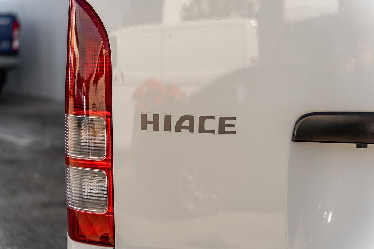 2018 Toyota Hiace KDH201R LWB