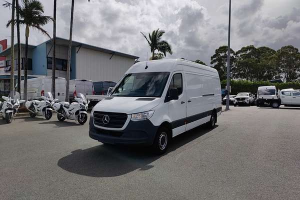 2022 Mercedes-Benz Sprinter 419CDI VS30