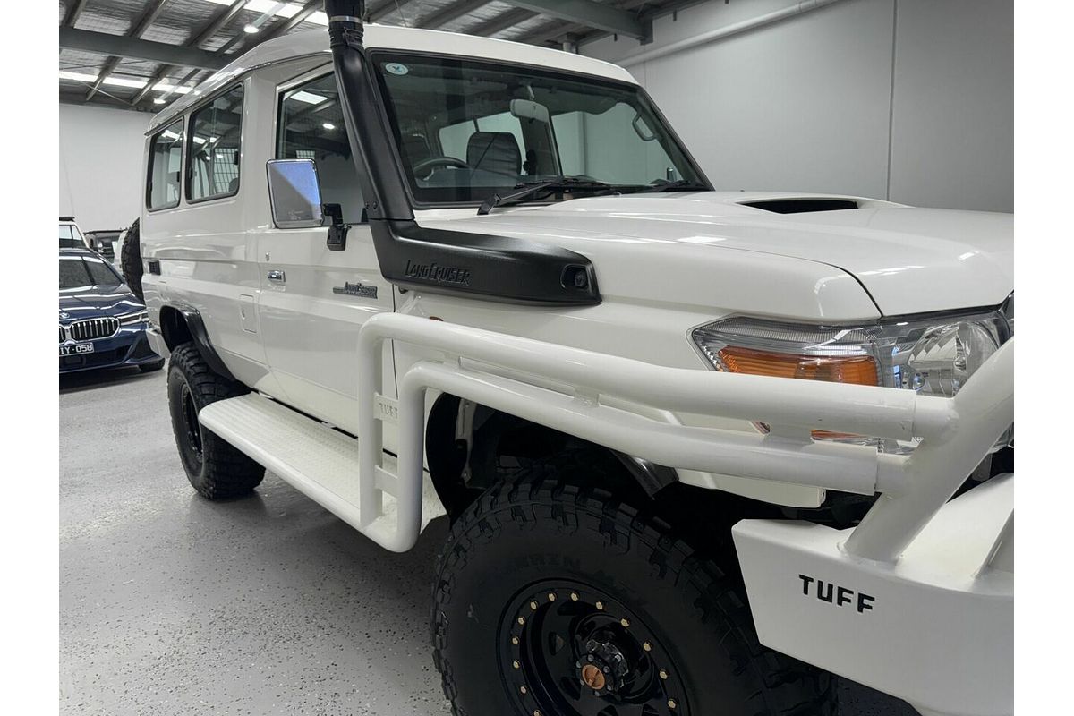 2014 Toyota Landcruiser GXL Troopcarrier VDJ78R