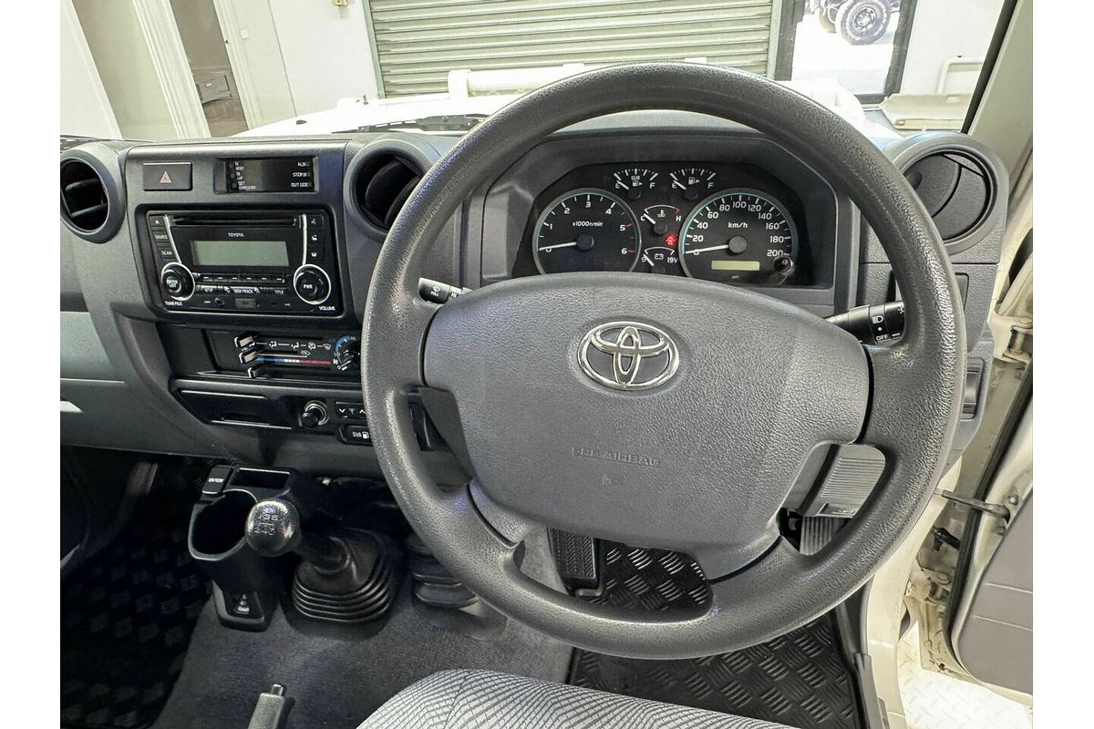 2014 Toyota Landcruiser GXL Troopcarrier VDJ78R