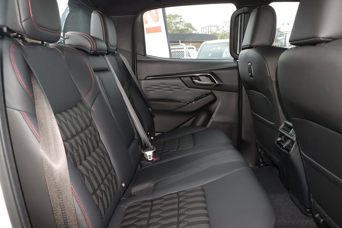 2024 Isuzu D-MAX X-TERRAIN 4X4
