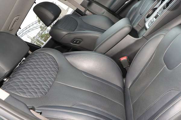 2020 Hyundai Santa Fe Highlander TM.2