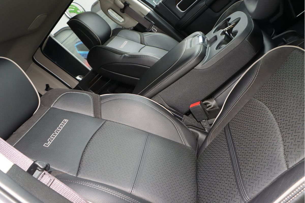 2024 RAM 2500 Yellowstone Edition Rambox DJ 4X4