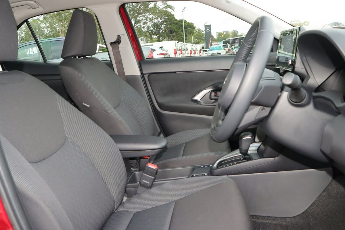 2024 Toyota Yaris Cross GX MXPJ10R