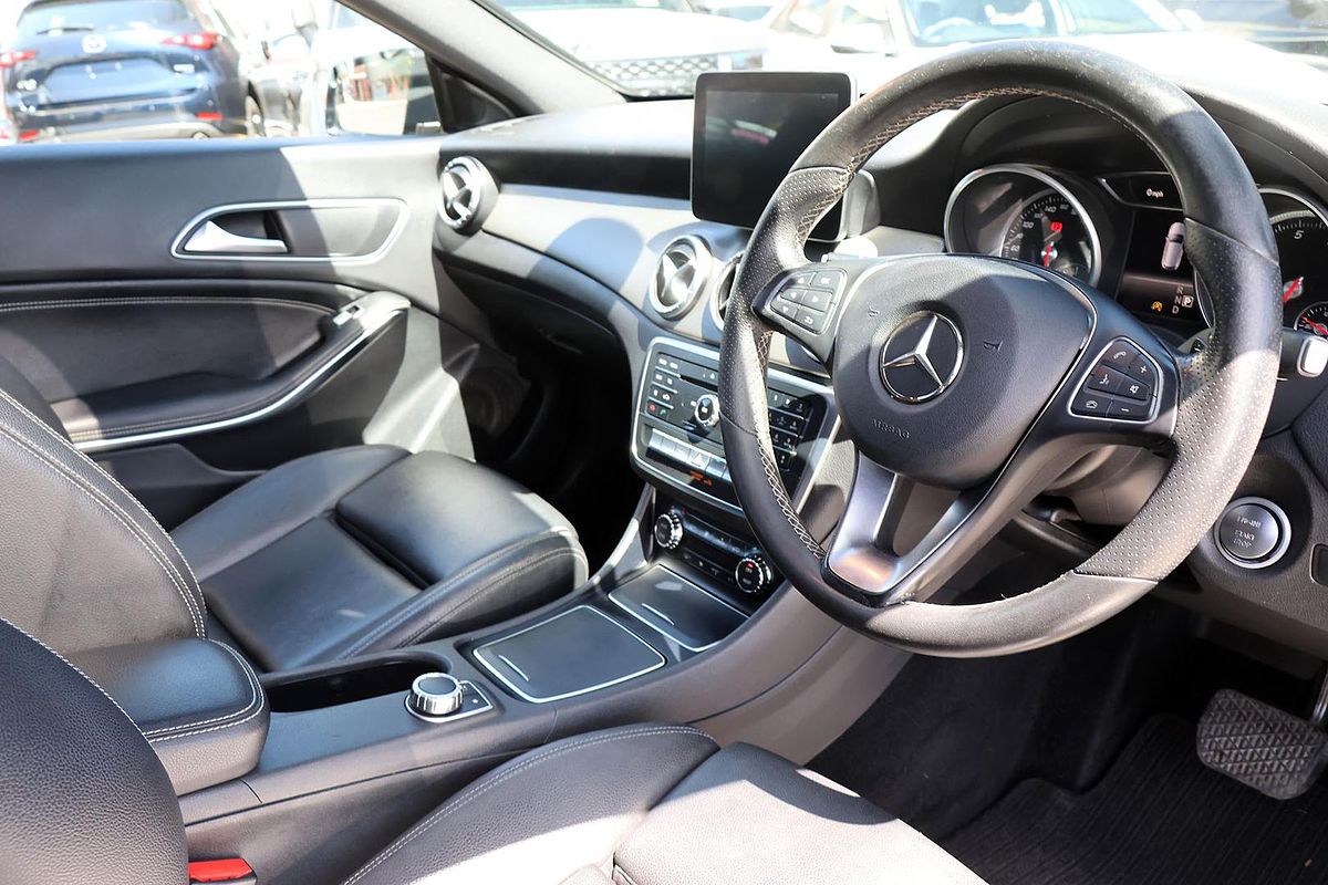 2016 Mercedes-Benz CLA-Class CLA200 X117