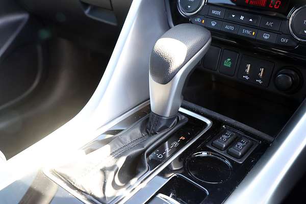 2024 Mitsubishi Eclipse Cross Exceed YB