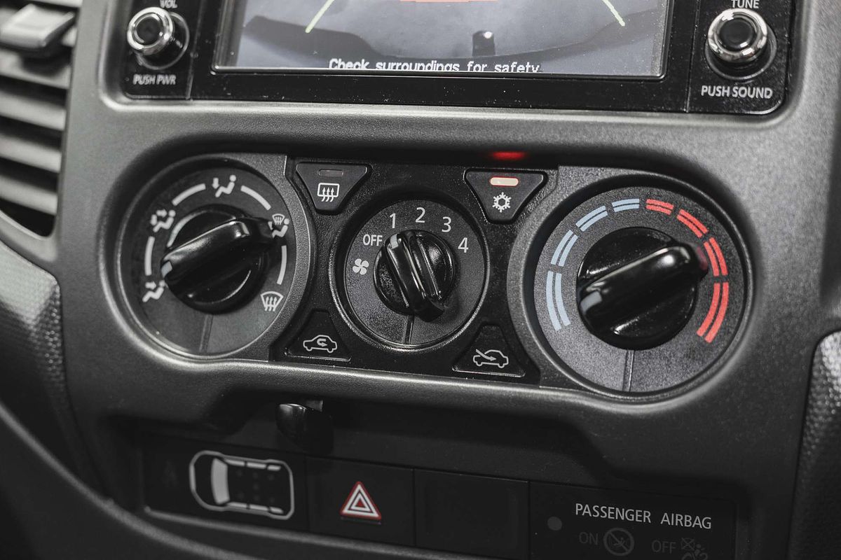 2021 Mitsubishi Triton GLX ADAS MR 4X4