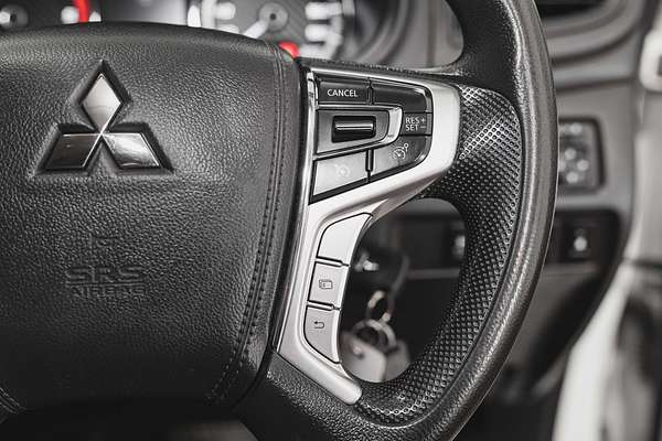 2021 Mitsubishi Triton GLX ADAS MR 4X4