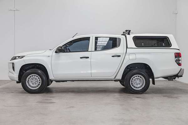 2021 Mitsubishi Triton GLX ADAS MR 4X4