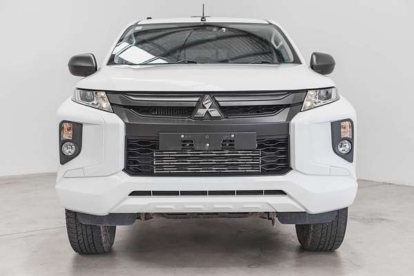 2021 Mitsubishi Triton GLX ADAS MR 4X4