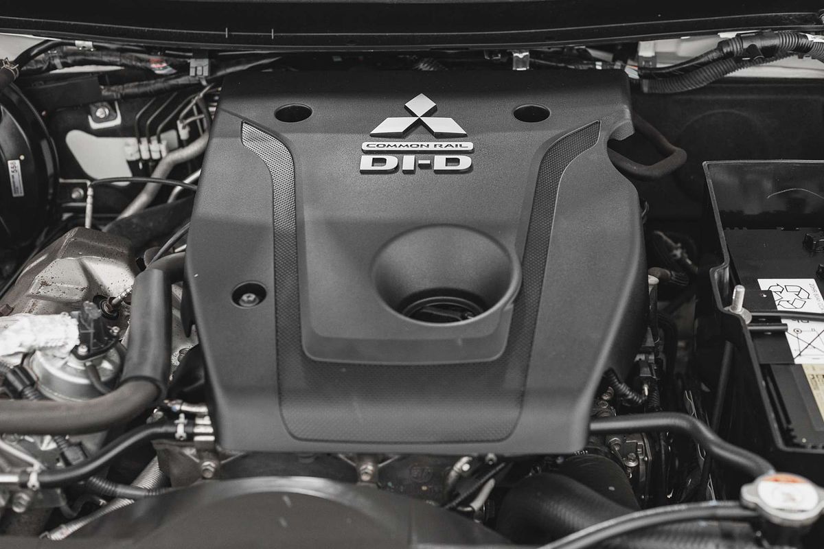 2021 Mitsubishi Triton GLX ADAS MR 4X4