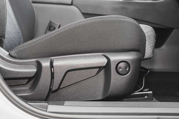 2024 Nissan X-TRAIL ST T33