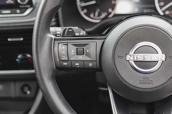 2024 Nissan X-TRAIL ST T33