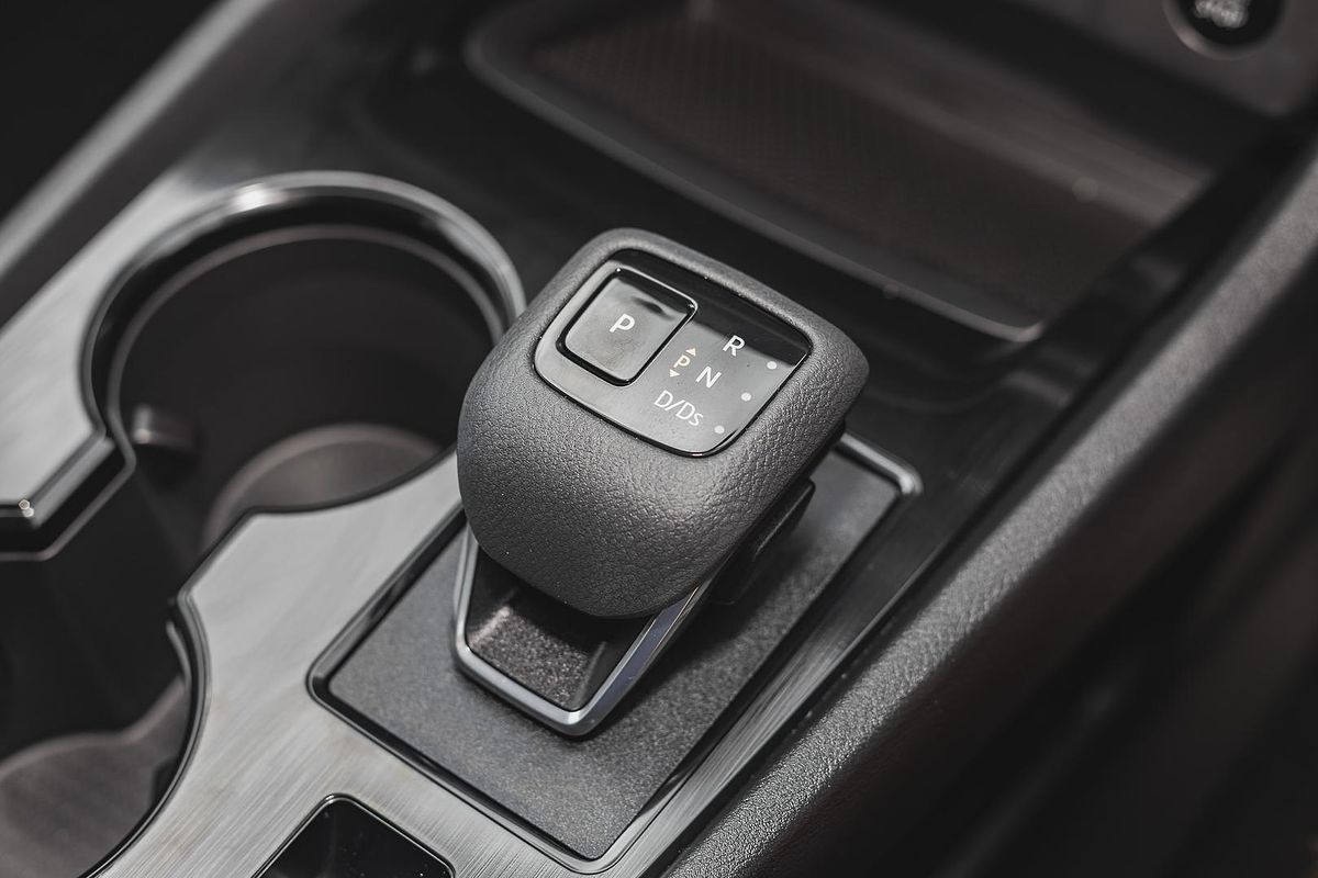 2024 Nissan X-TRAIL ST T33
