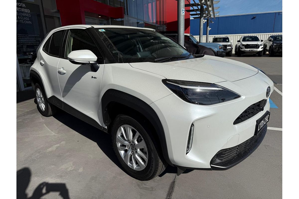 2024 Toyota Yaris Cross GXL MXPJ10R