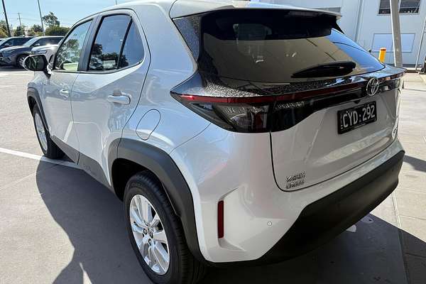 2024 Toyota Yaris Cross GXL MXPJ10R