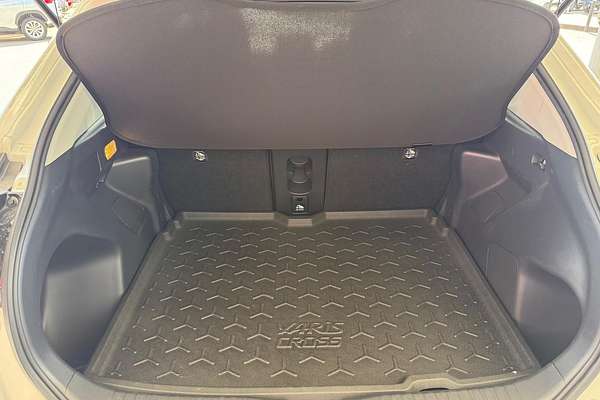 2024 Toyota Yaris Cross GXL MXPJ10R