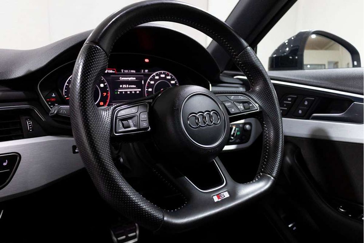 2016 Audi A4 sport B9